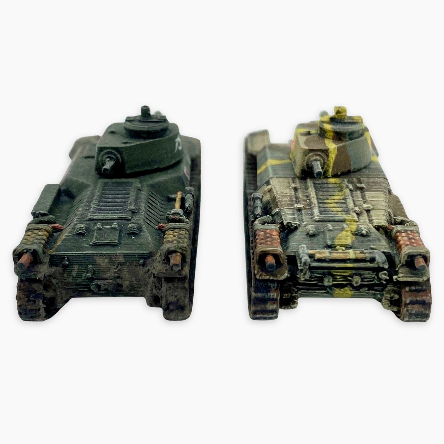 Painted ShinHoTo Chi-Ha 1:100 "15mm" scale - Set of 2