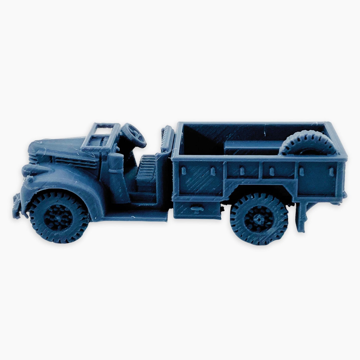 Chevrolet 1533 30 CWT GS (window down)