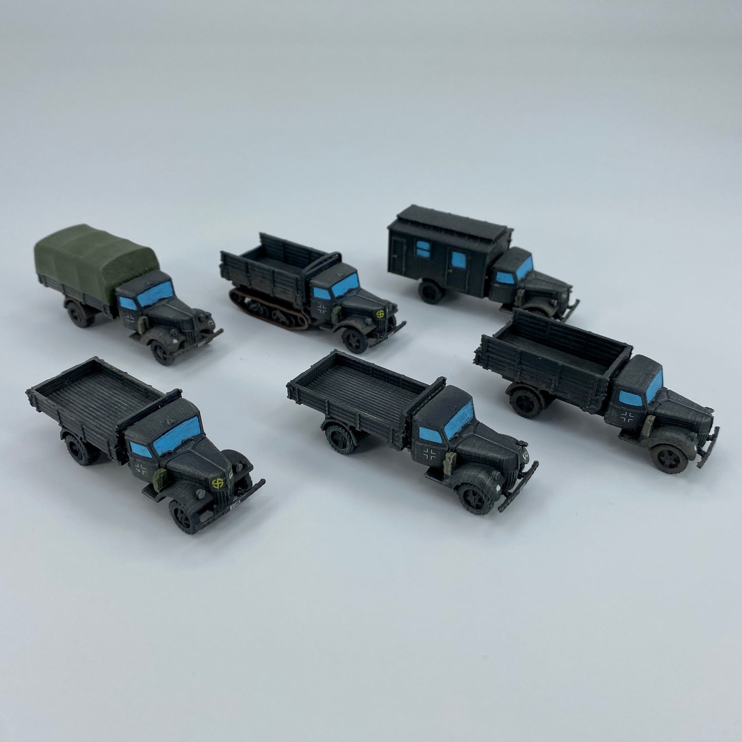 15mm Painted Ford V3000s Pack of 6