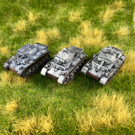 15mm Painted Panzer II Luchs Pack of 3