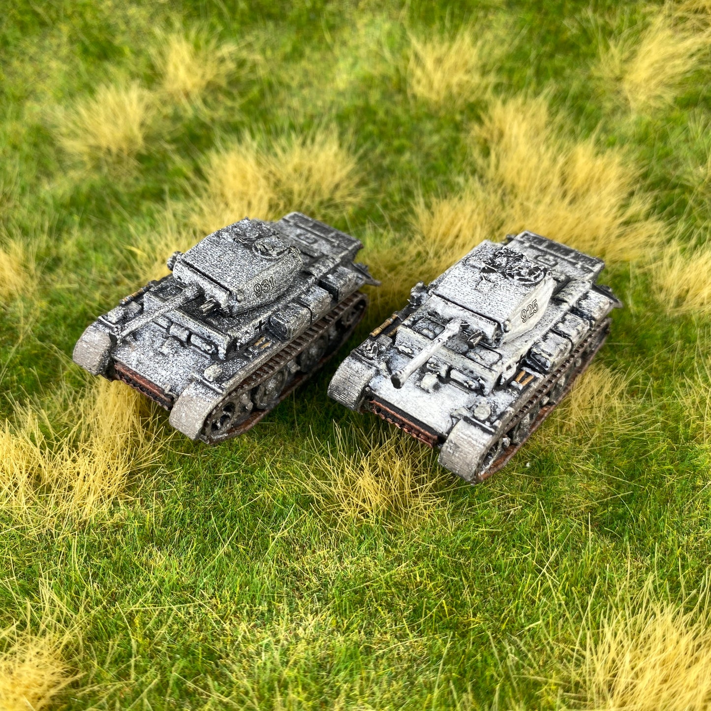 15mm Painted Panzer II Luchs Pack of 2